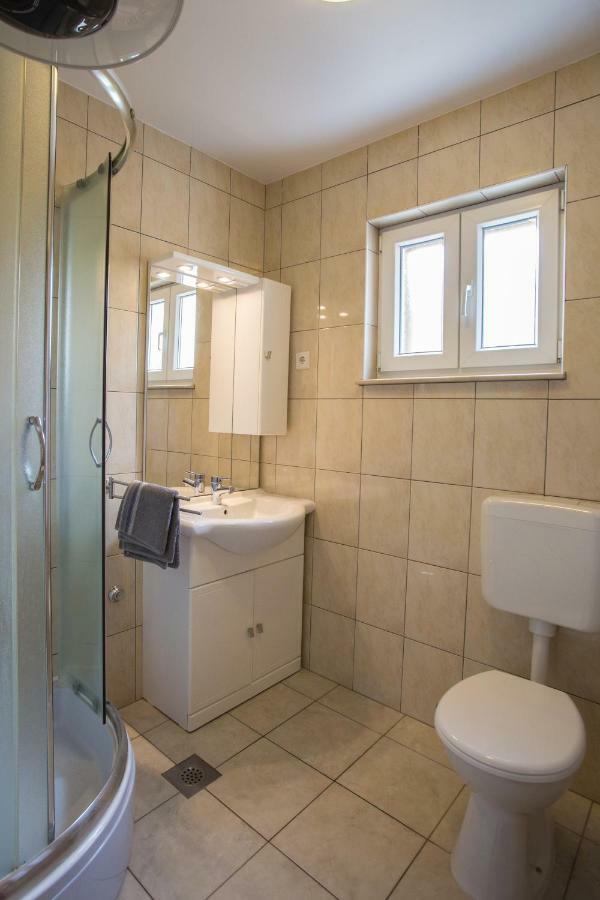Apartment Smuljic Врбоска Экстерьер фото